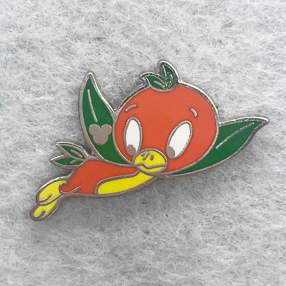 🔮‎ 5/$25 Disney Flying Orange Bird Pin